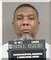 Inmate Kelvin Moore