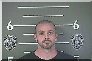 Inmate Derrick Jeffrey Barker