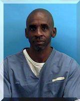 Inmate Dwayne E Roberts