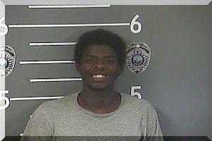 Inmate Dametray Roberts