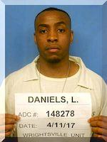 Inmate Lerenzo D Daniels