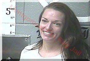 Inmate Ladonna Lewis