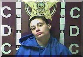 Inmate Christina Roxell Lowery