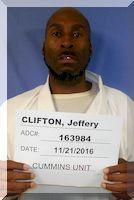 Inmate Jeffery L Clifton