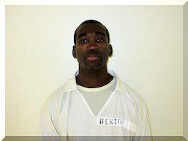 Inmate Mario D Benton