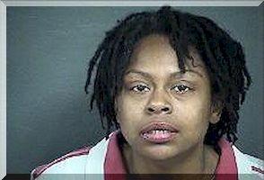 Inmate Rolesha Kay Moore