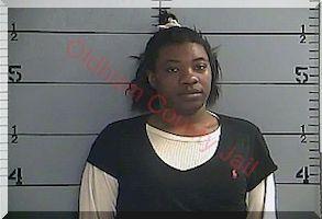 Inmate Danielle Elaine Mcelroy