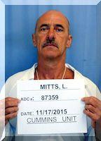 Inmate Lonnie R Mitts