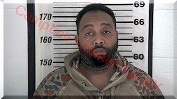 Inmate Barton Leonard Lacey