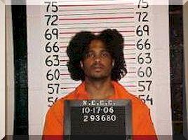 Inmate Damon Moore