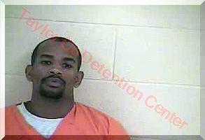 Inmate Glenn Curtis Robinson