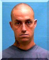 Inmate Travis R Velsor