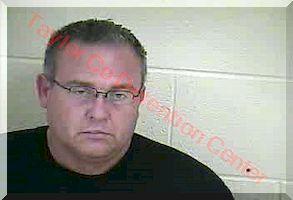 Inmate Lawrence L Harris