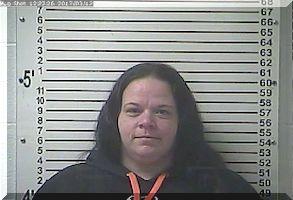 Inmate April Marie Hiatt