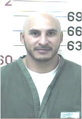 Inmate ROBLESMARTINEZ, MIGUEL