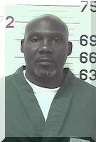 Inmate Darryl W Roberts
